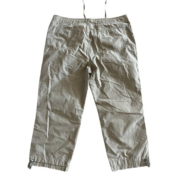 NWT Columbia Women Arch Cape Remix Cargo Capri Olive Green Sz Large Lightweight - Picture 2 of 9